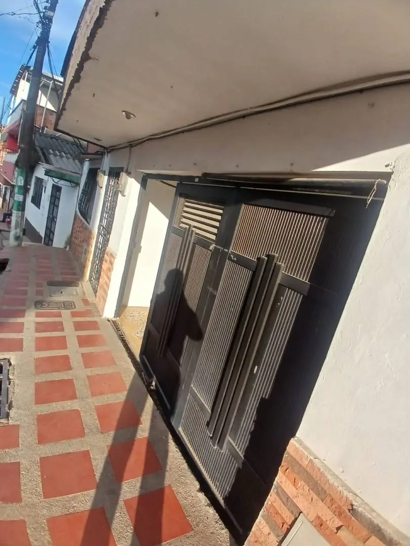 Fotografía 3 - Apartaestudio - Local