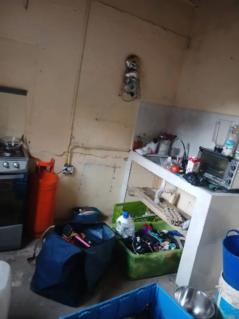Fotografía 2 - Lote Con 2 Casas Y Bodega