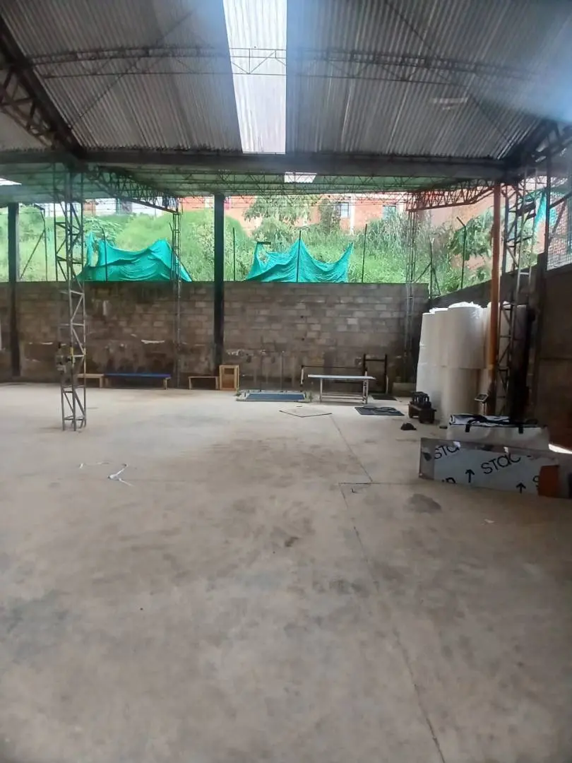 Fotografía 18 - Lote Con 2 Casas Y Bodega