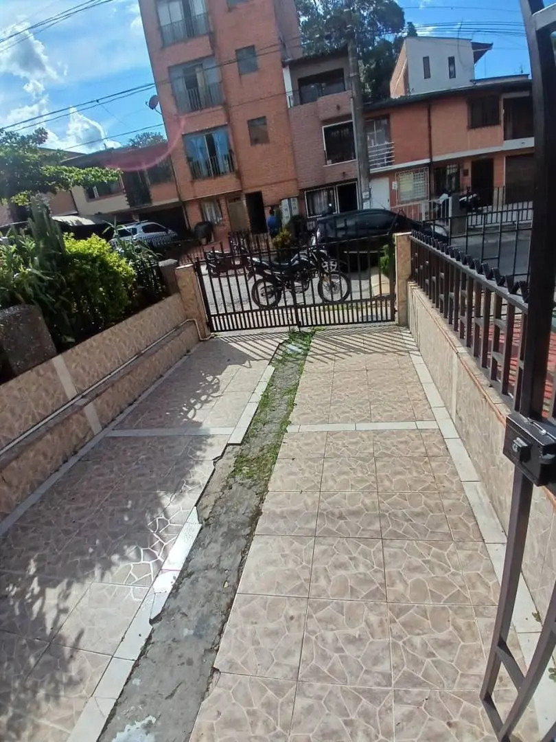 Fotografía 19 - Acuarela Primer Piso