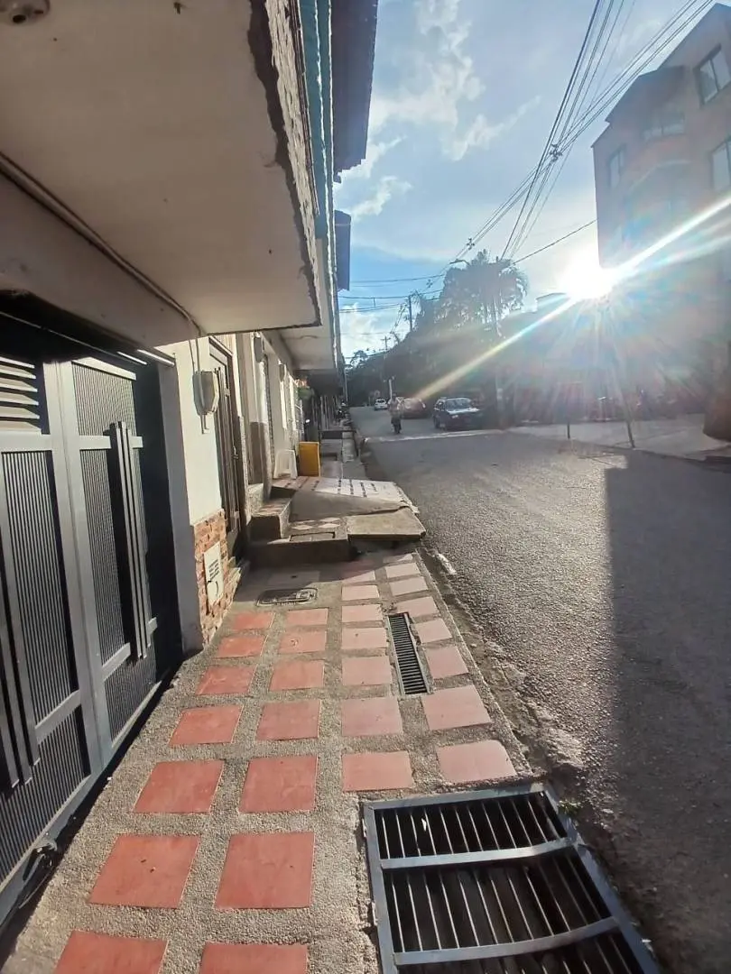Apartaestudio - Local