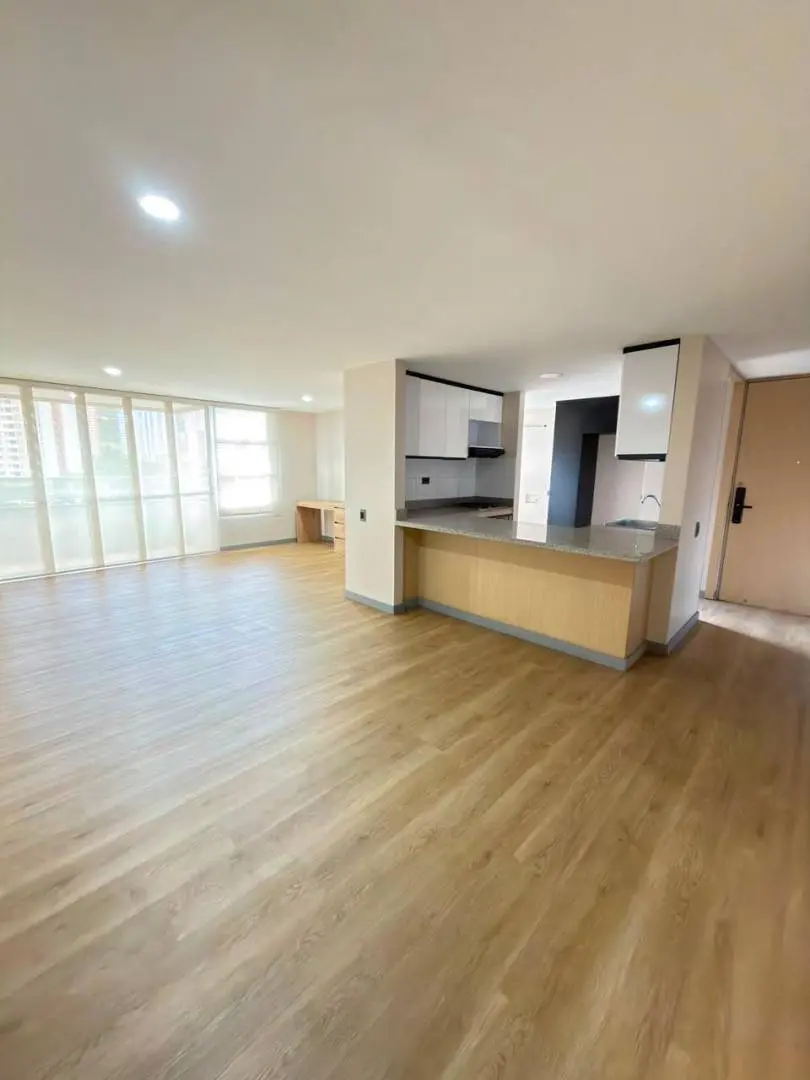 Apartamento En Maderos Del Campo