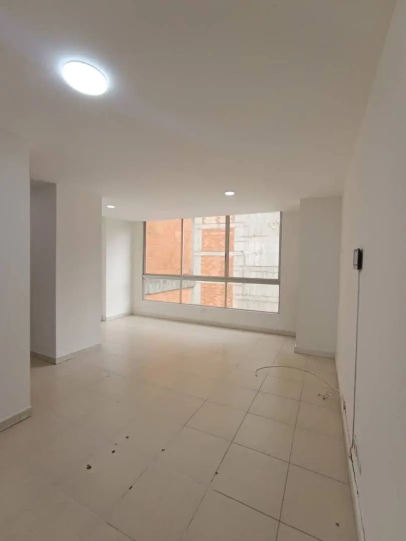 Fotografía 2 - Oficina Comercial 