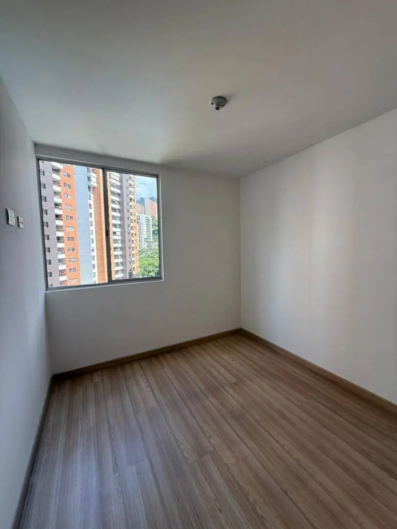Fotografía 3 - Apartamento En Montecarmelo